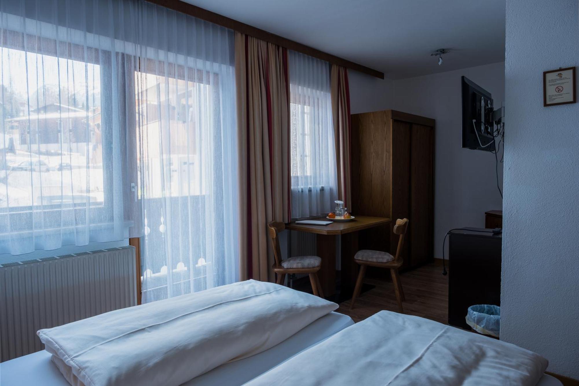 "Quality Hosts Arlberg" Hotel-Gasthof Freisleben Σανκτ Αντόν αμ Άλμπεργκ Εξωτερικό φωτογραφία