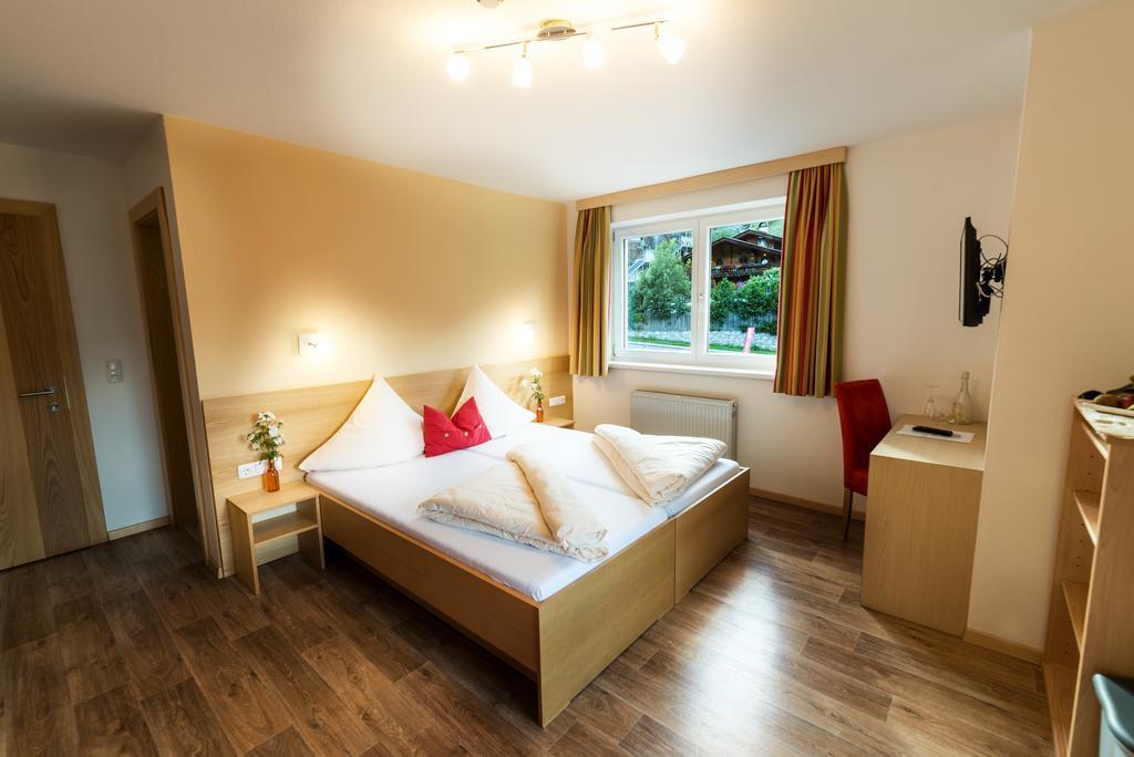 "Quality Hosts Arlberg" Hotel-Gasthof Freisleben Σανκτ Αντόν αμ Άλμπεργκ Εξωτερικό φωτογραφία